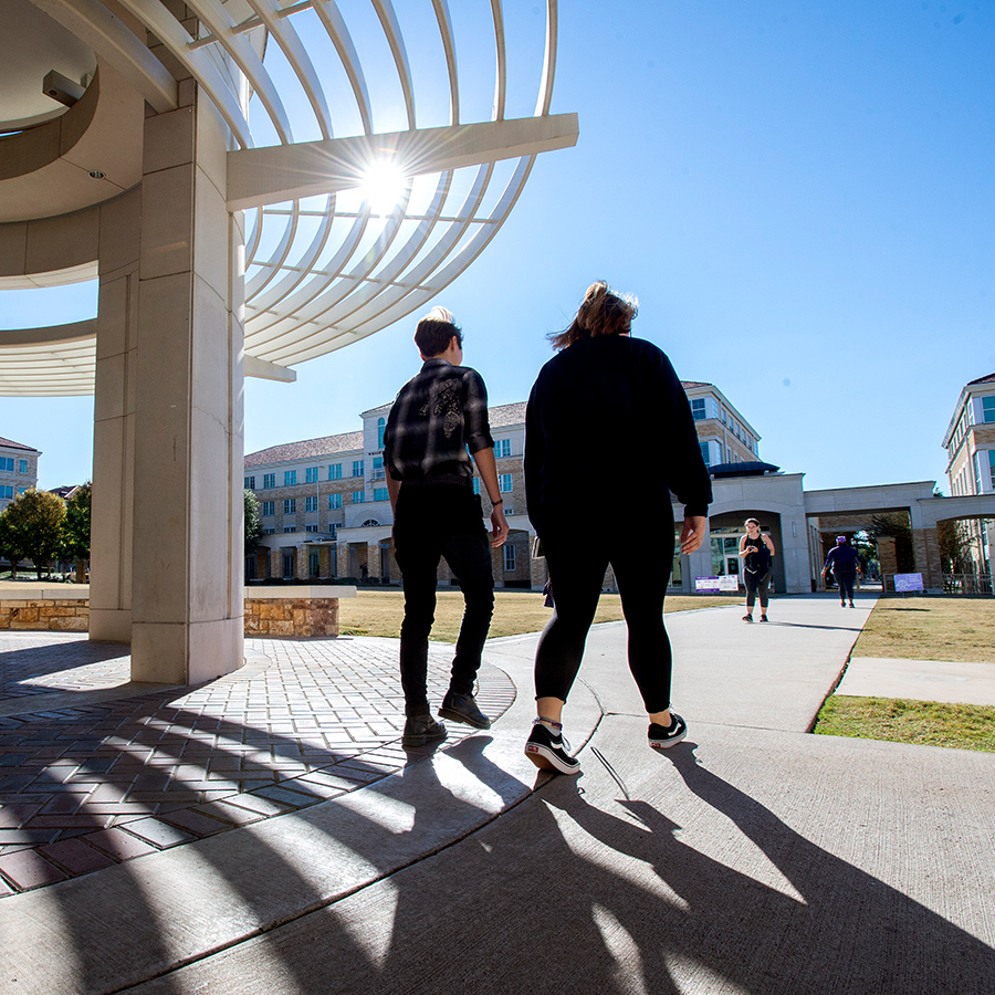 Commons-Breezeway